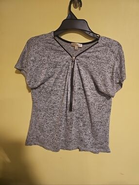 Lavish Women's Size Small Heathered Gray Blouse Functional Rhinestone Zipper